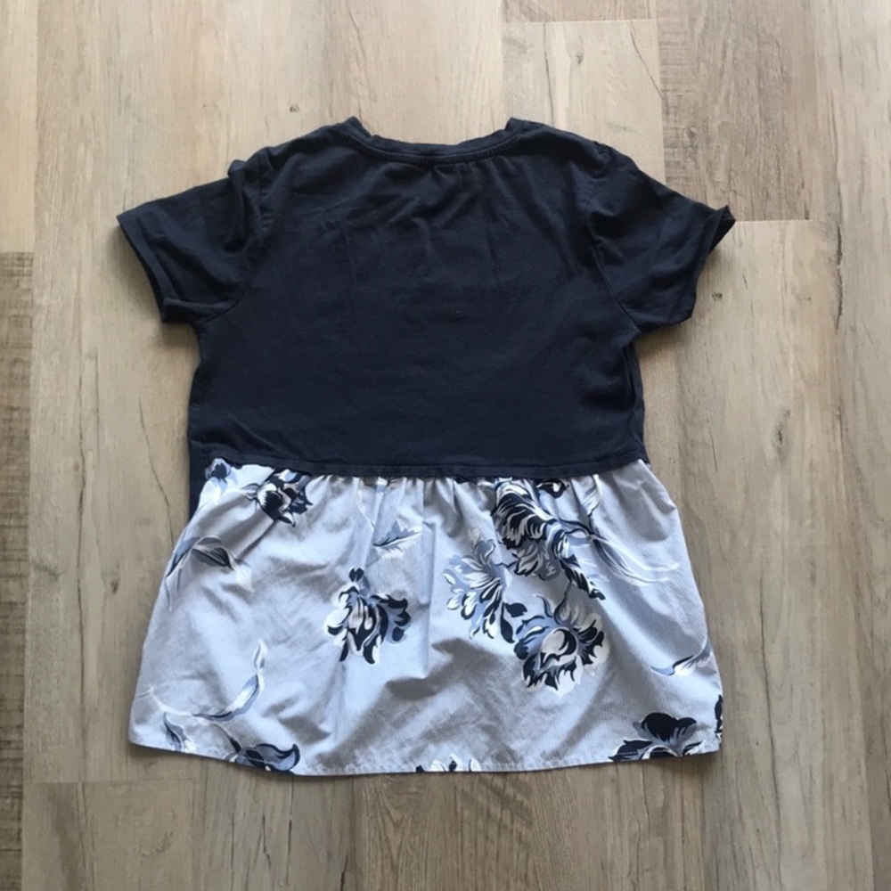Joe Fresh Women’s T-Shirt with floral detailing on the back